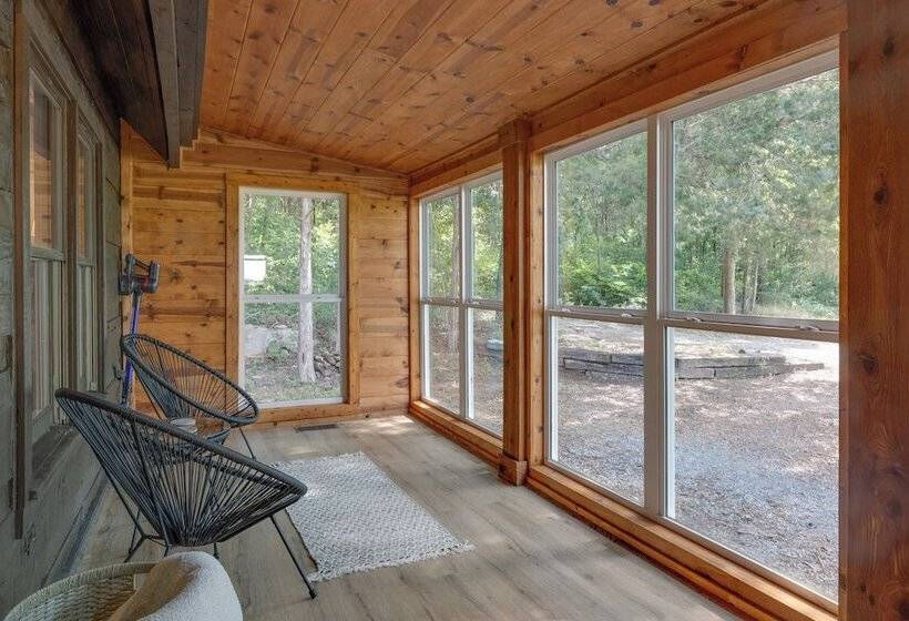 ~ 10 Mi To Downtown: Murfreesboro Area Cabin