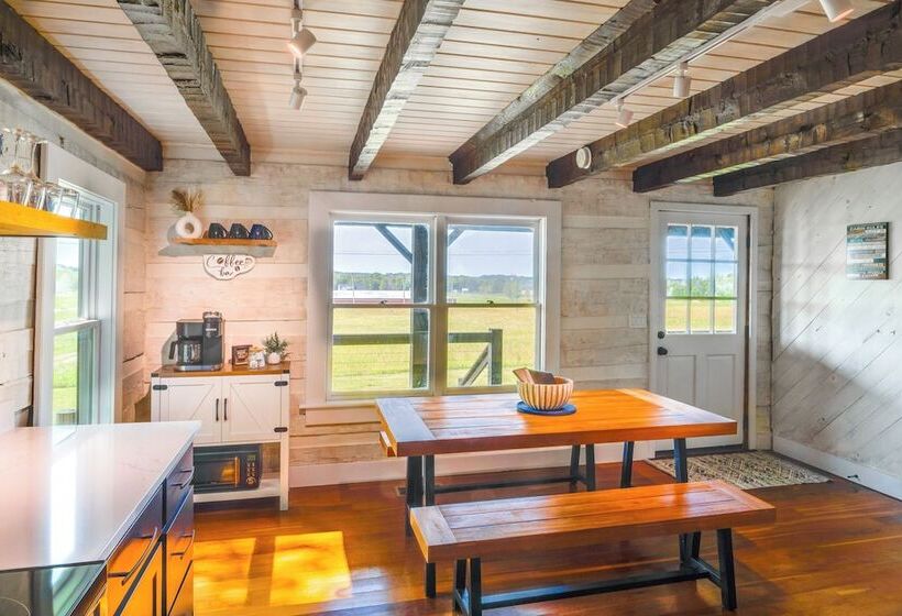 ~ 10 Mi To Downtown: Murfreesboro Area Cabin
