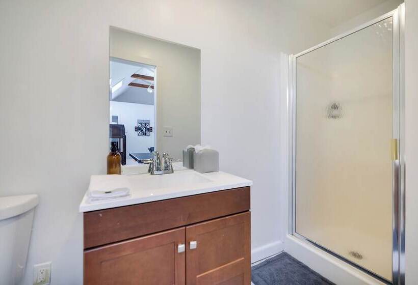 Paradise Retreat By Avantstay Pool, Hot Tub, & Game Room!