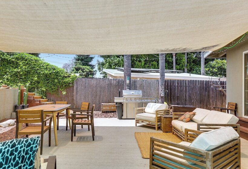 Peaceful Vista House W/ Gas Grill: 1 Mi To Dtwn!