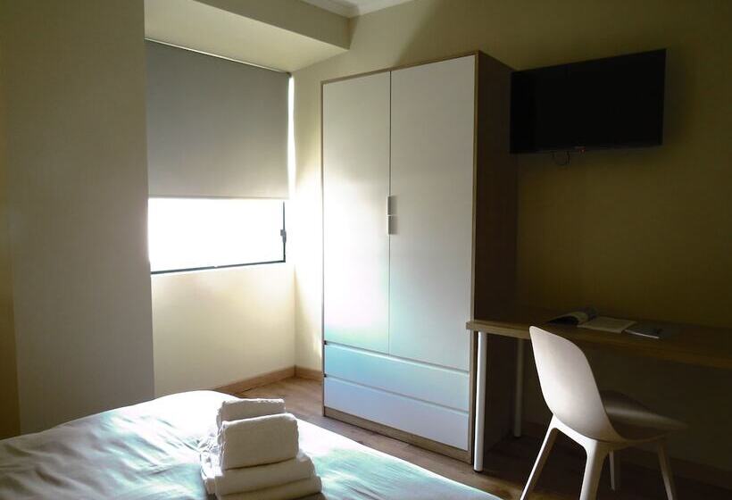 פנסיון Guest House Acácias Rubras