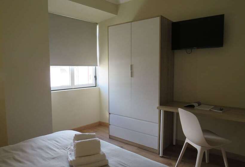 פנסיון Guest House Acácias Rubras