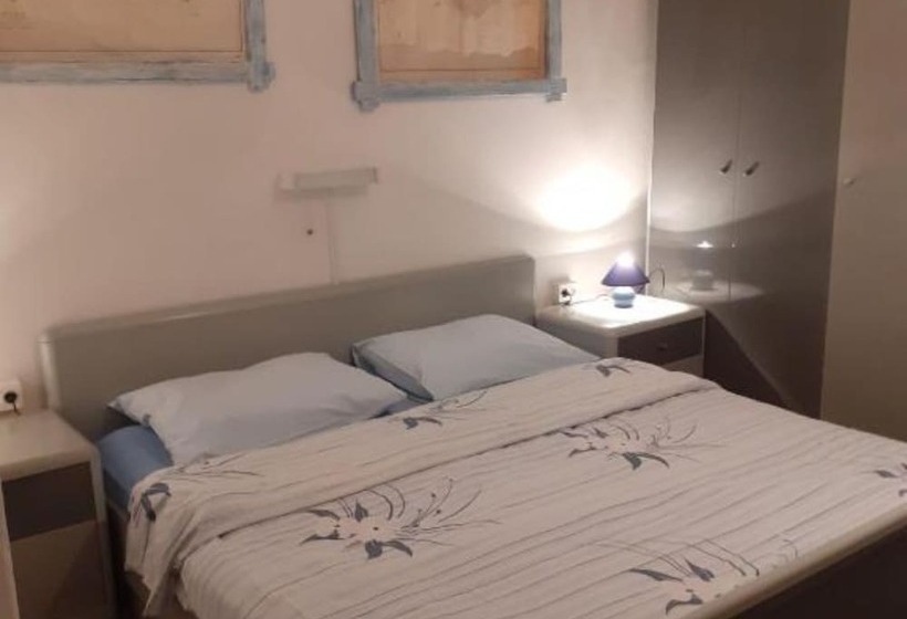 펜션 Guest House Green Corner Supetarska Draga