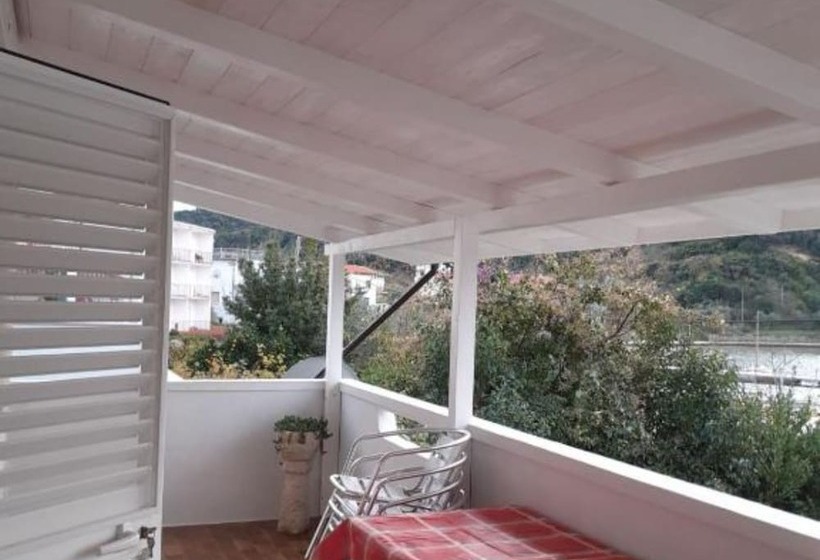 펜션 Guest House Green Corner Supetarska Draga