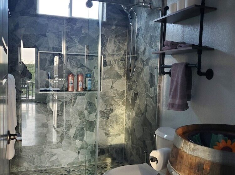 פנסיון Hill Country Guest Houses