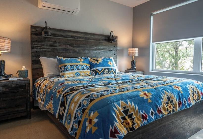 פנסיון Hill Country Guest Houses