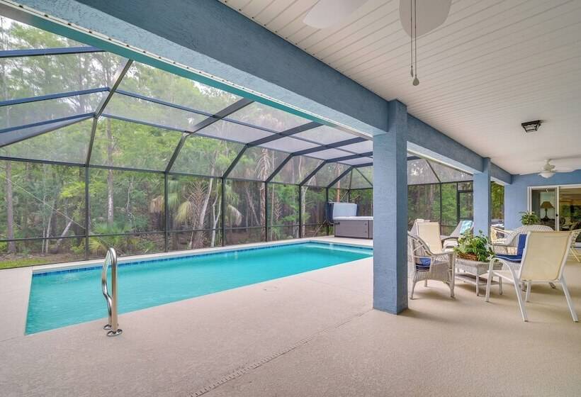 Crystal River Home W/ Lanai + Hot Tub