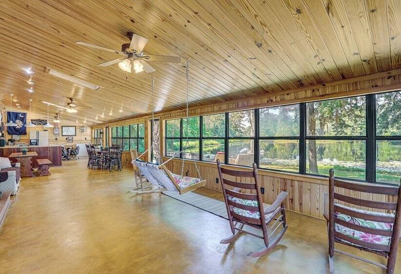 Pet Friendly Ehrhardt Home W/ Private Pond & Yard!