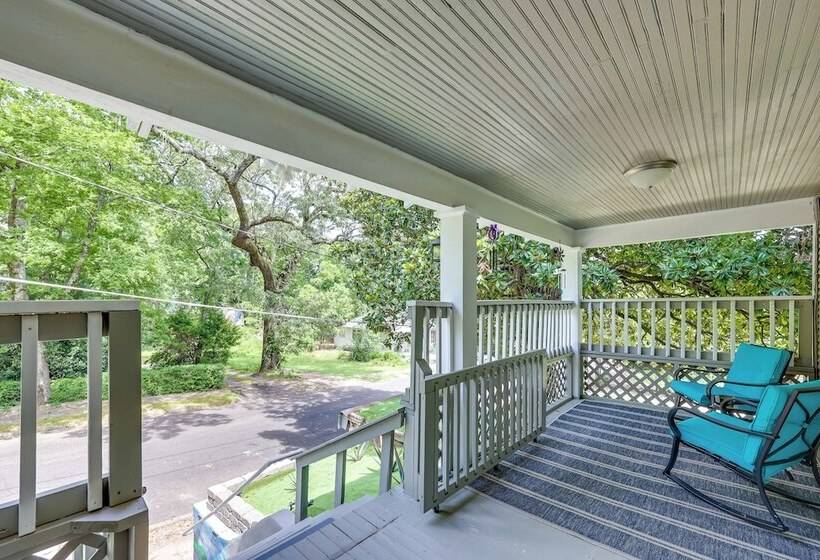 Pet Friendly Home, Near Hot Springs National Park!