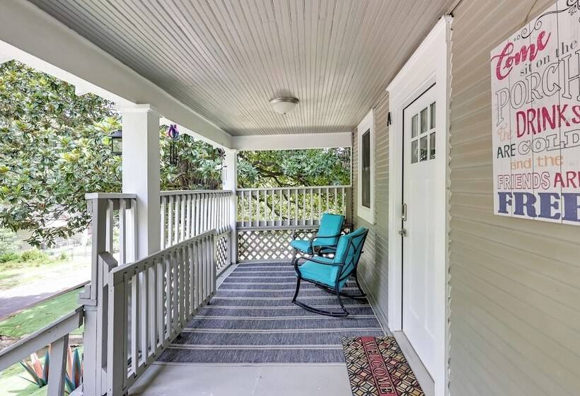 Pet Friendly Home, Near Hot Springs National Park!