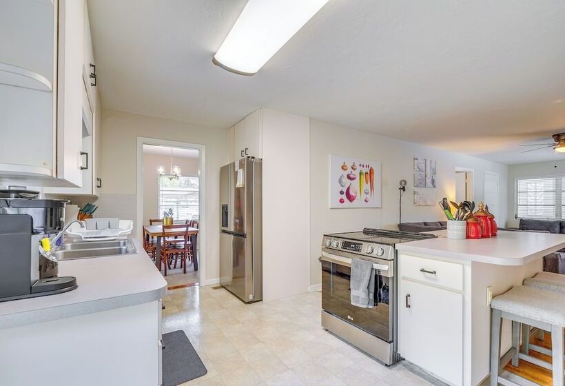 Pet Friendly Ocala Home W/ Pool & Fenced In Yard!