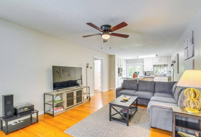 Pet Friendly Ocala Home W/ Pool & Fenced In Yard!