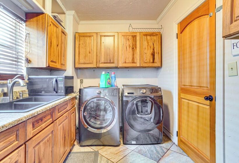 Pet Friendly Oklahoma City Home W/ Fenced Yard