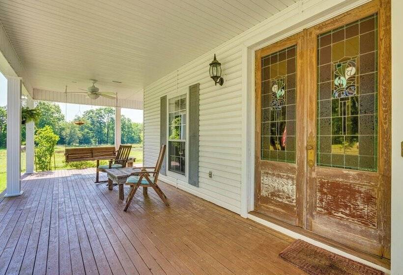 Pet Friendly Vilonia Home W/ Fenced Yard & Grill!