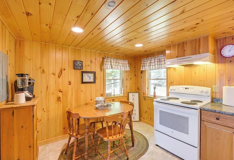 Picturesque Lakefront Cabin In Whiting, Maine!