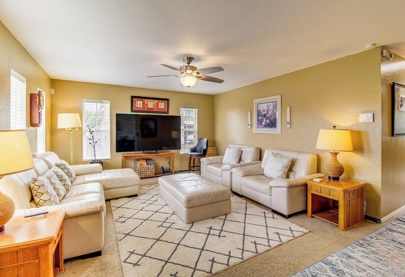 Pinetop Cabin W/ Private Fire Pit & Mountain Views