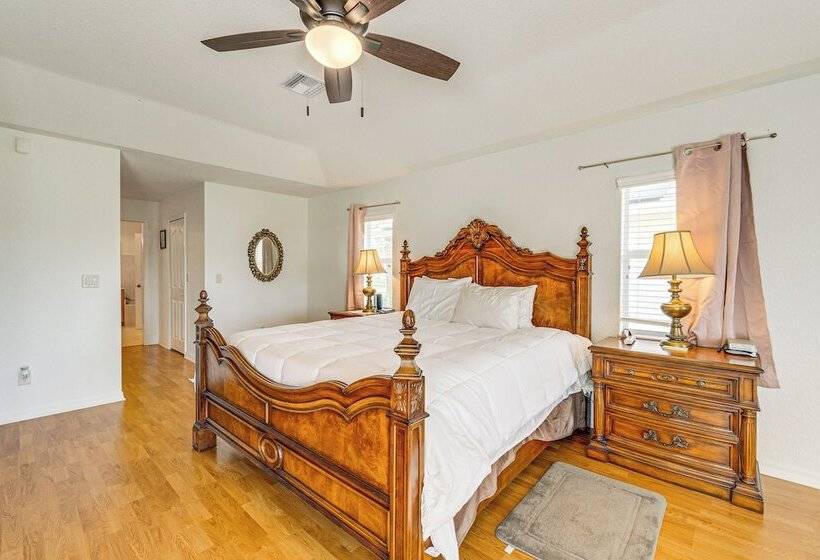 Port Charlotte Home ~ 3 Mi To Beach & Harbor!