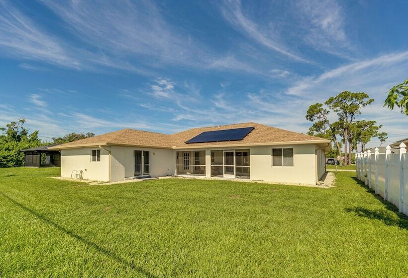 Port Charlotte Home ~ 3 Mi To Beach & Harbor!