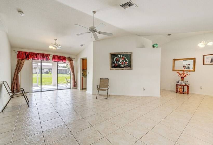 Port Charlotte Home ~ 3 Mi To Beach & Harbor!