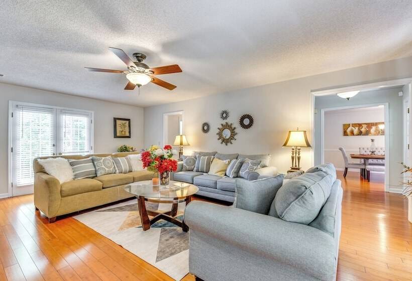 Powder Springs Home W/ Grill: 11 Mi To Six Flags!