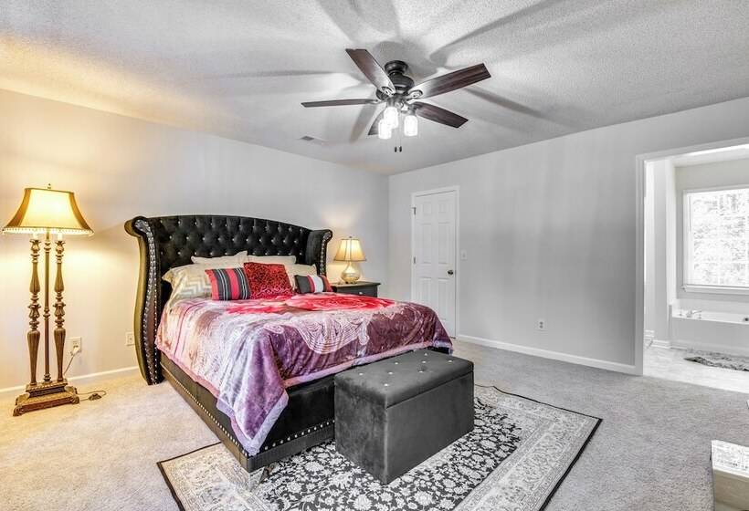 Powder Springs Home W/ Grill: 11 Mi To Six Flags!