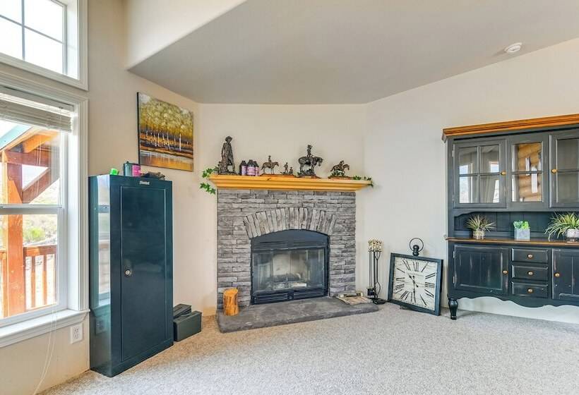 Remote Kingston Cabin W/ Mtn Views: Fish & Atv!