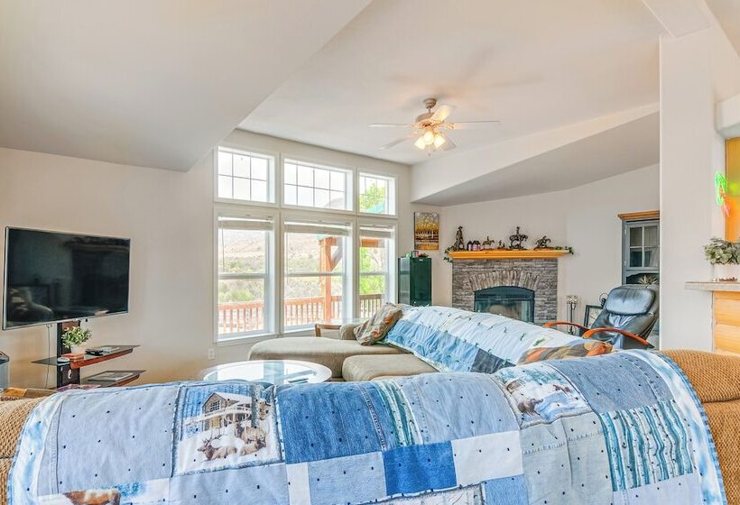 Remote Kingston Cabin W/ Mtn Views: Fish & Atv!