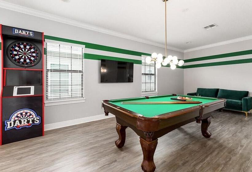 إقامة Castle Pines Court Retreat