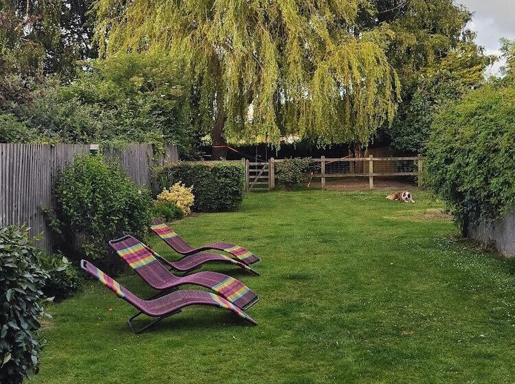 إقامة King Arthur S Rest Sleeps 10, Hot Tub & Garden