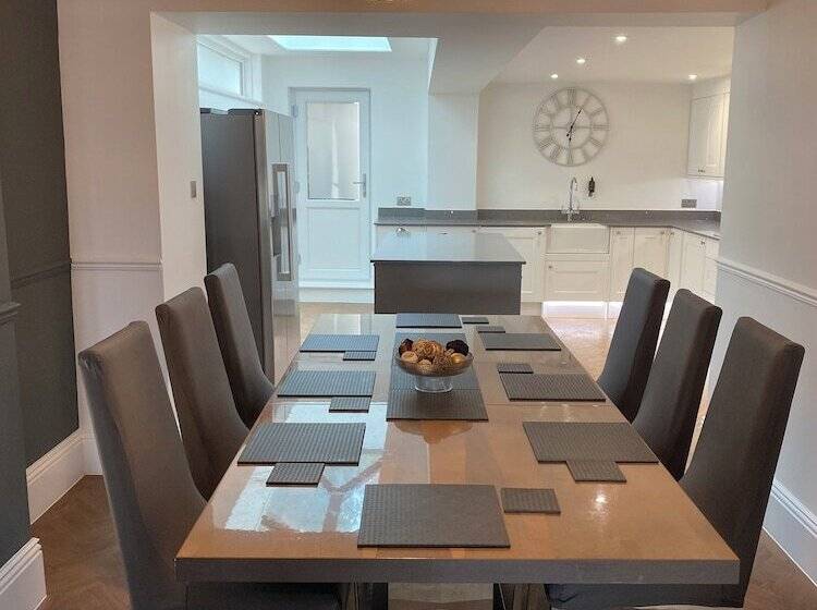 דירת נופש Seaside Bliss Retreat In Folkestone