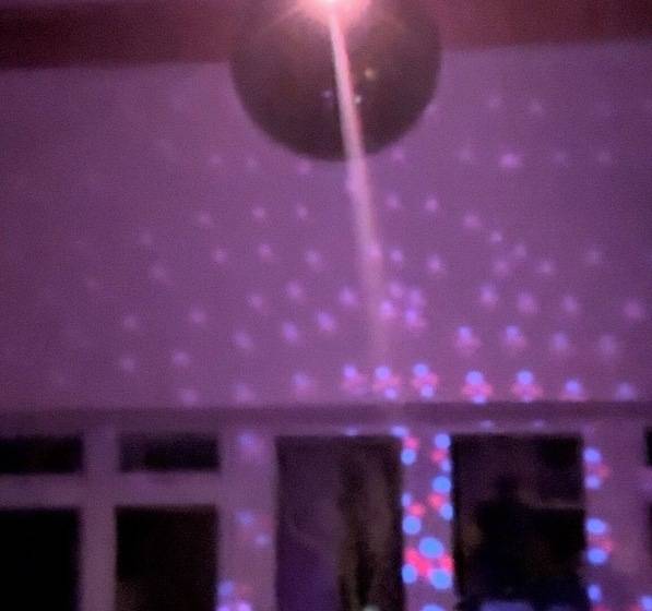 דירת נופש Tranquil Retreat At Oak Lodge   Swimming Pool