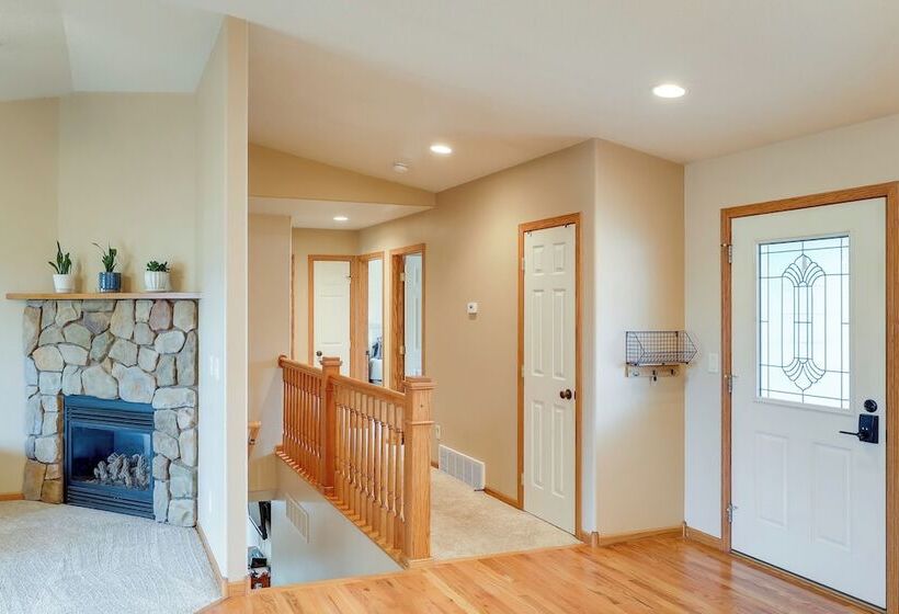 Roomy Piedmont Home W/ Yard < 14 Mi To Sturgis!