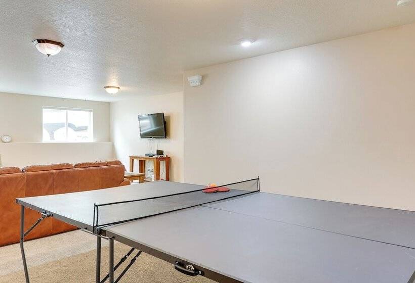 Roomy Piedmont Home W/ Yard < 14 Mi To Sturgis!