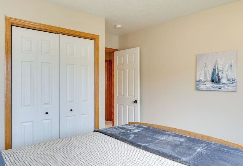 Roomy Piedmont Home W/ Yard < 14 Mi To Sturgis!