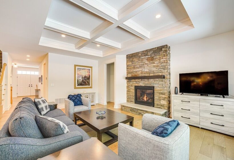 Saratoga Lake Retreat < 5 Mi To Horse Races & Golf