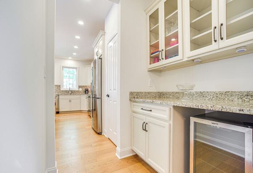 Saratoga Lake Retreat < 5 Mi To Horse Races & Golf