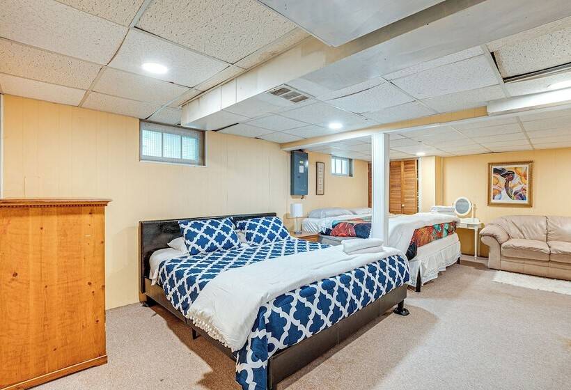 Somerset Home W/ Large Yard Near Parks & Trails