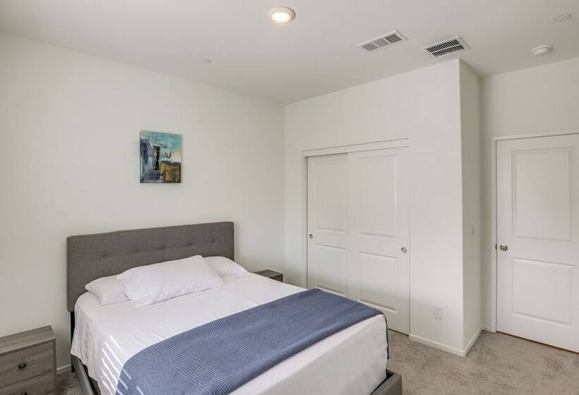 Coachella Home W/ Game Room & 1 Pm Check Out