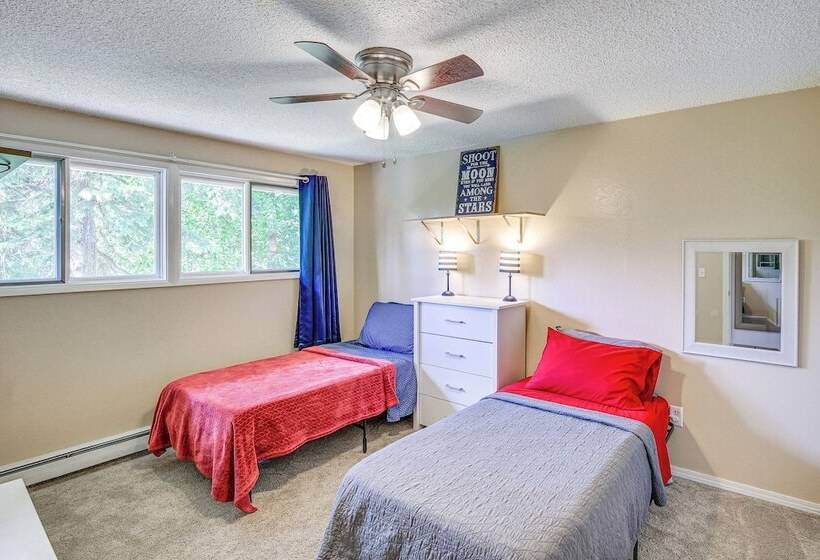 Spacious Eagle River Escape W/ Hot Tub + Views!