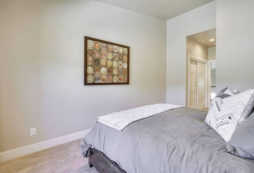 Spacious Heber City Home Walk To Community Beach