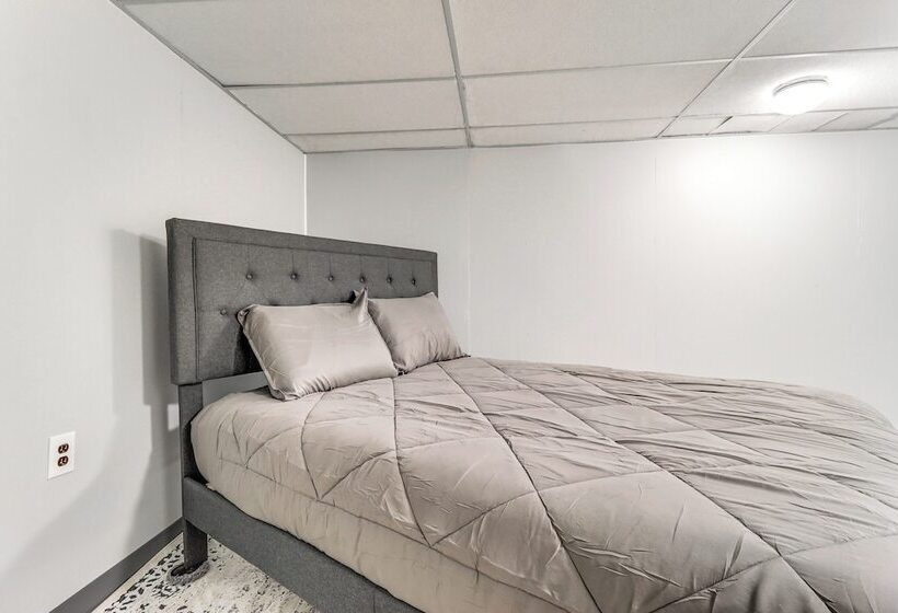 Spacious Inkster Family Home W/ Patio & Yard!