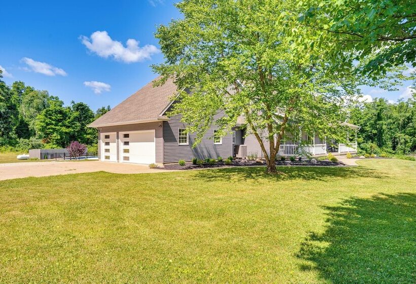 Spacious Thornville Home ~ 8 Mi To Buckeye Lake!