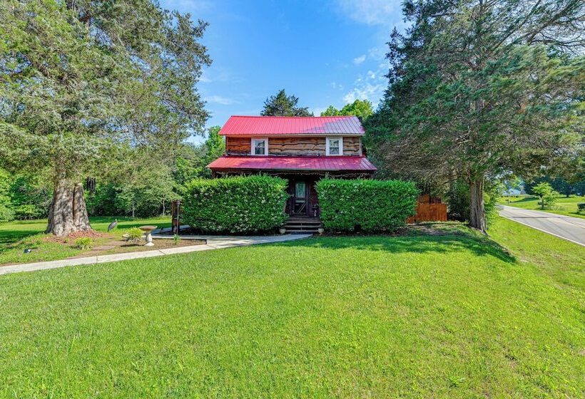 Statesville Cottage W/ Gas Grill Near Union Grove!