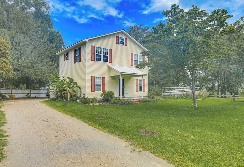 Stella Home W/ River View: 10 Mi To Hammocks Beach