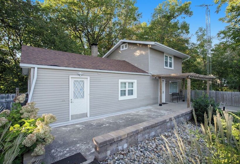 Stevensville Home Near Beach, State Parks & More!