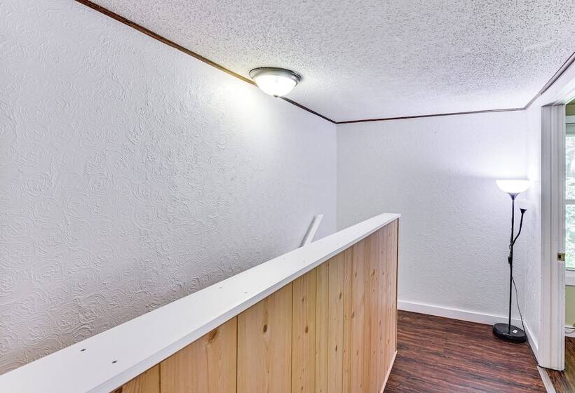 Stevensville Home Near Beach, State Parks & More!