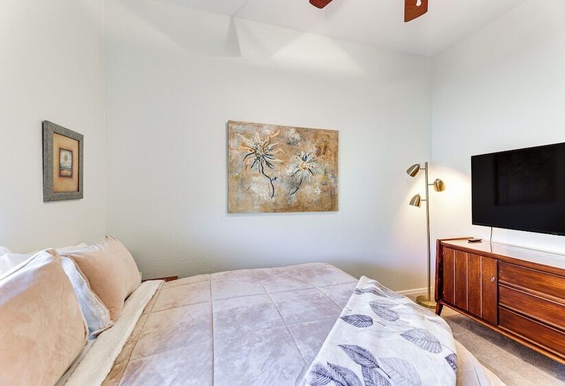 Stylish Goodyear Home W/ Putting Green!