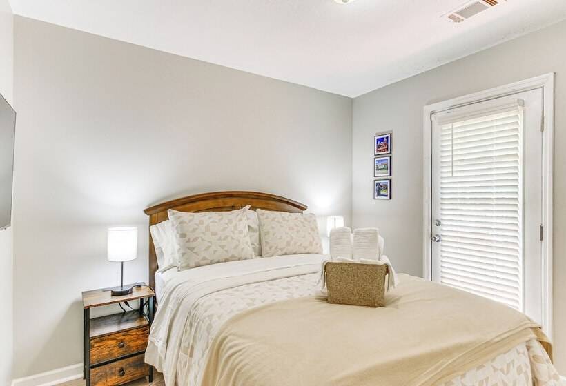 Sunny Augusta Home: Golf, Shop, Explore!