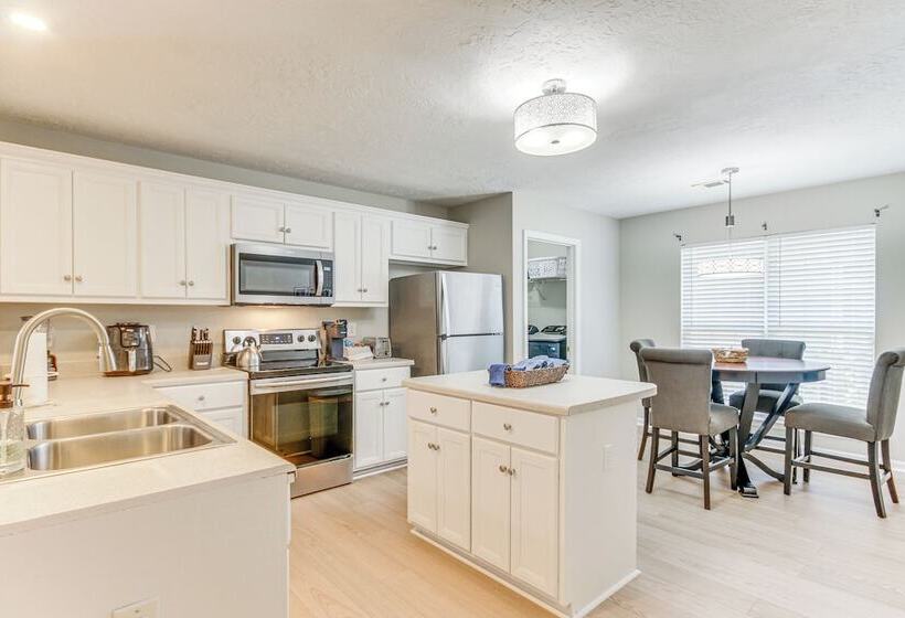 Sunny Augusta Home: Golf, Shop, Explore!