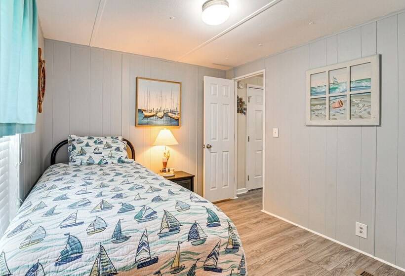 1/2 Mi To Ocean: Surfside Beach Resort Home